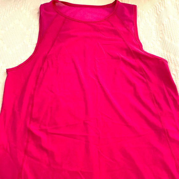lululemon athletica Tops - Lulu sculpt tank size 4 no tags